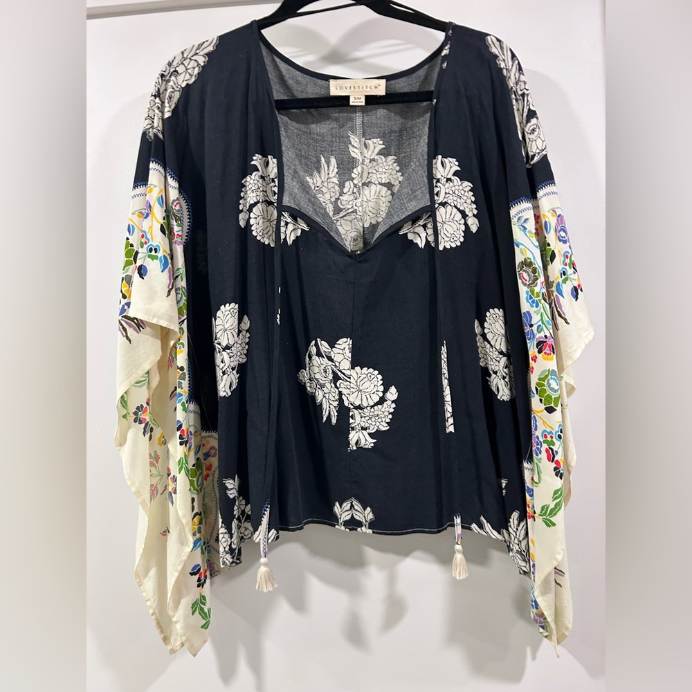 Lovestitch Women’s Size S/M Black Floral Top Tie Tassel